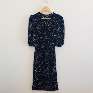 Adorable vintage deep-v  polkadot dress.